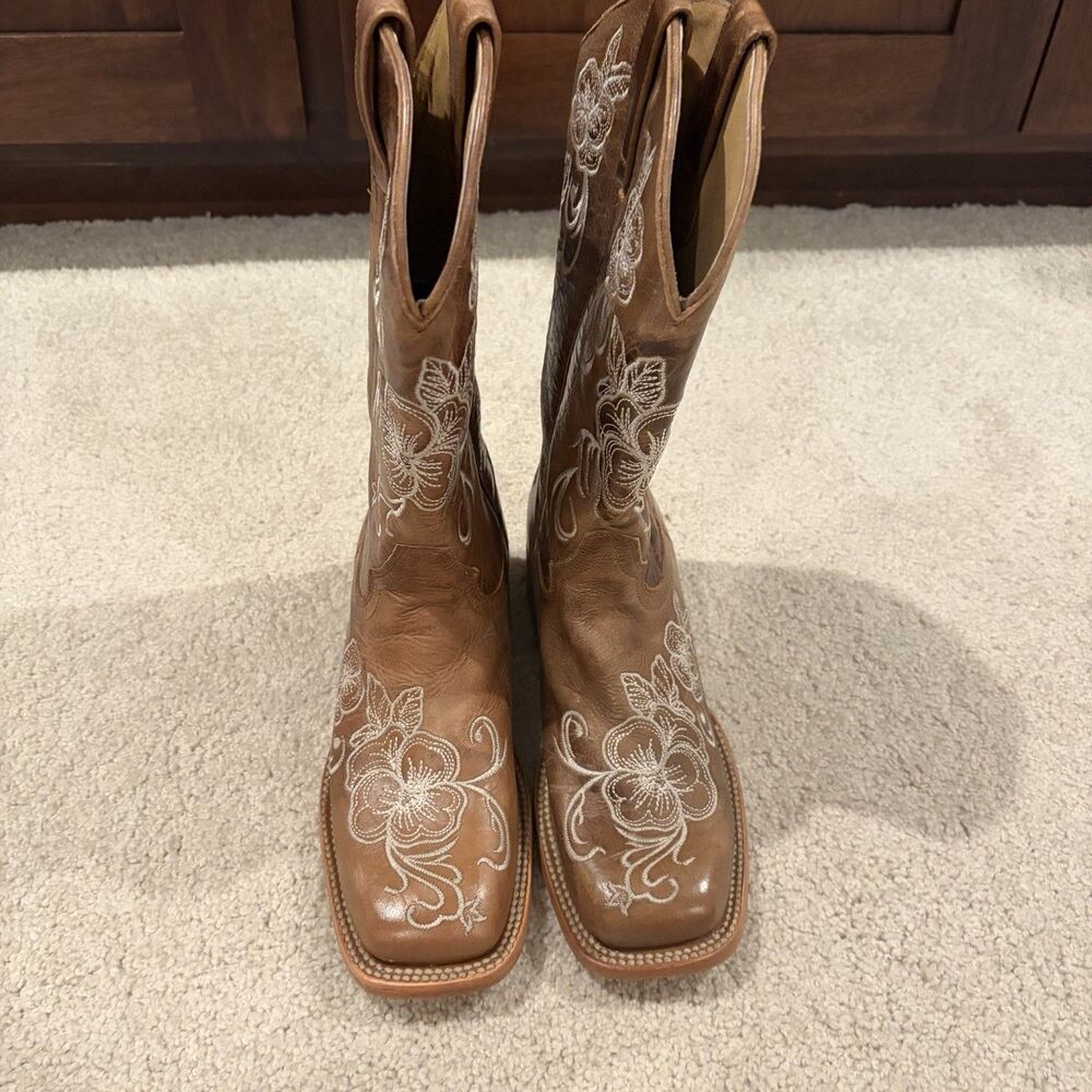 Display Try On Shyanne Women’s Lasy Floral embroidered Western Boots Brown Sz 8 - Picture 3 of 10